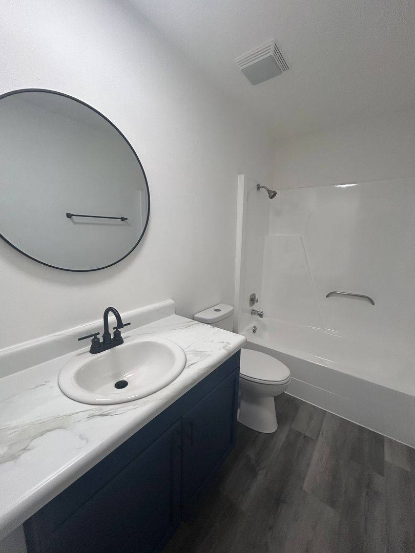 Apartment for rent at 1851 W Deane St, Fayetteville, AR 72703