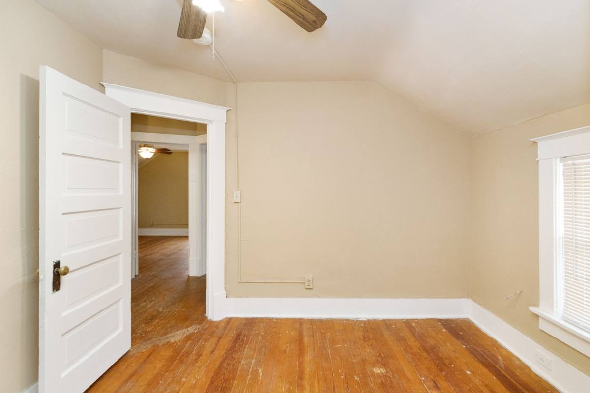 Apartment for rent at 1215 Poyntz, Manhattan, KS 66502