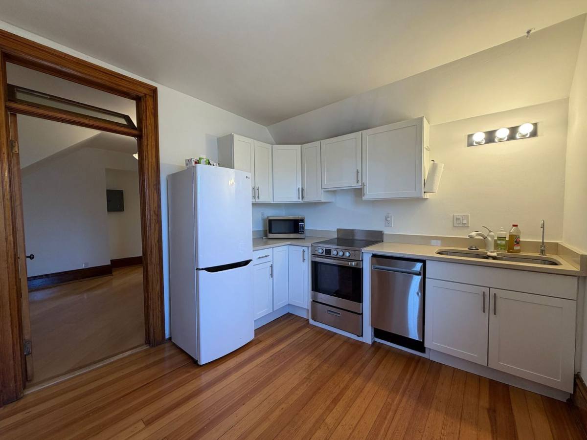 Apartment for rent at 1805 Spruce St, Boulder, CO 80302