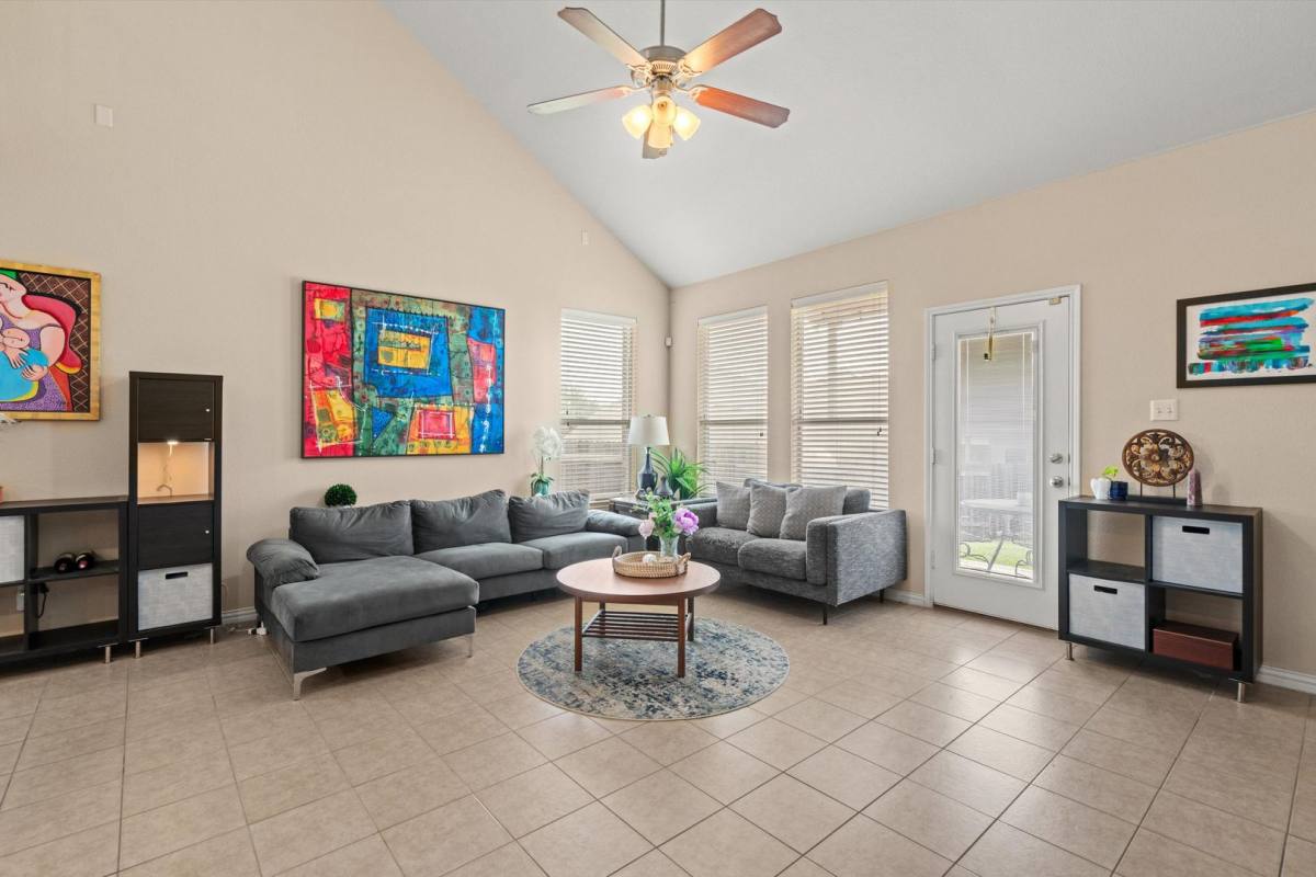 House for rent at 4007 Bluestone Lane, Round Rock, TX 78665