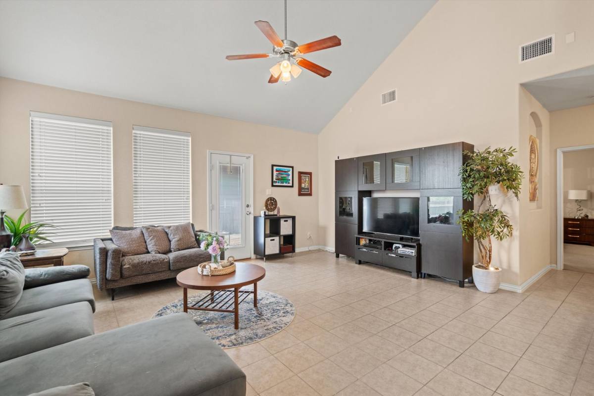 House for rent at 4007 Bluestone Lane, Round Rock, TX 78665