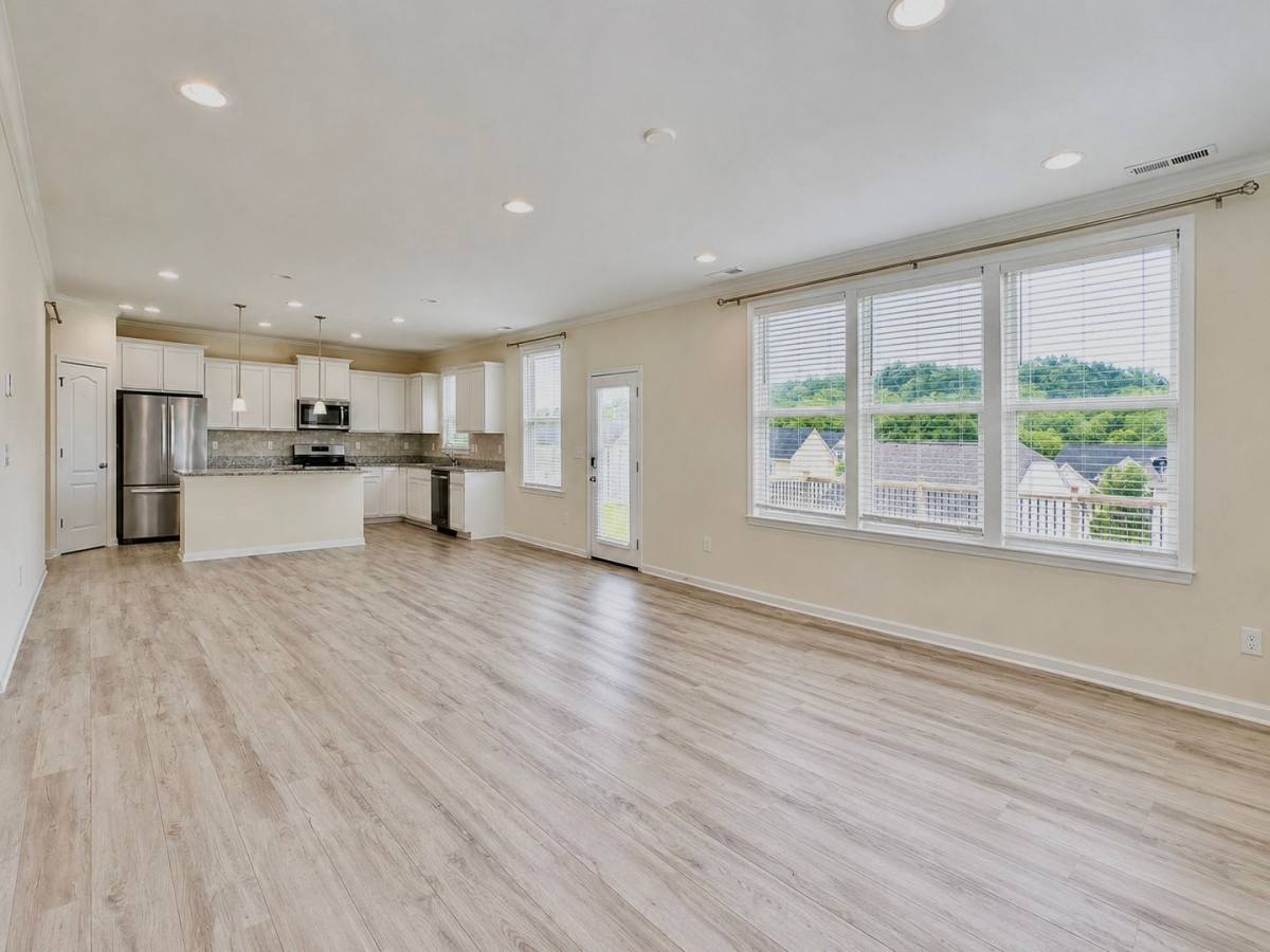 Apartment for rent at 1034 Autumn Crest Lane, Louisville, KY 40245