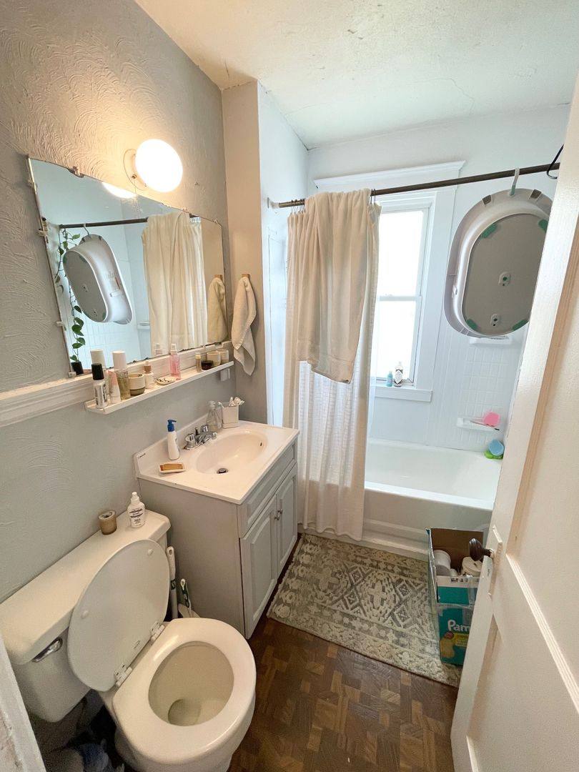 Apartment for rent at 94 Mellen St, Portland, ME 04101