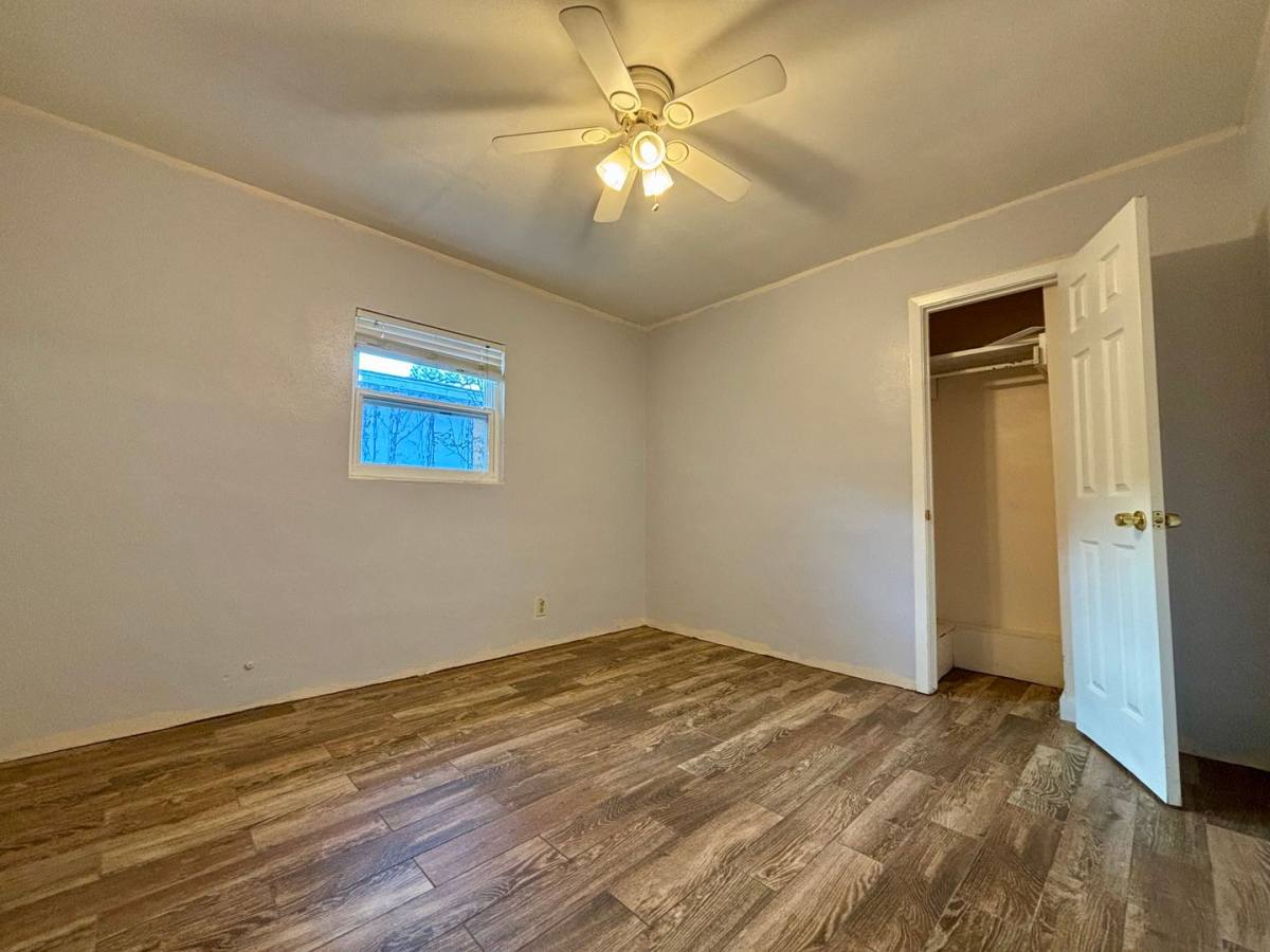 Apartment for rent at 415 Romana, Pensacola, FL 32502