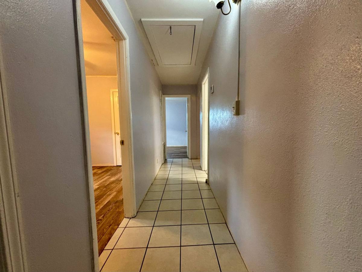 Apartment for rent at 415 Romana, Pensacola, FL 32502