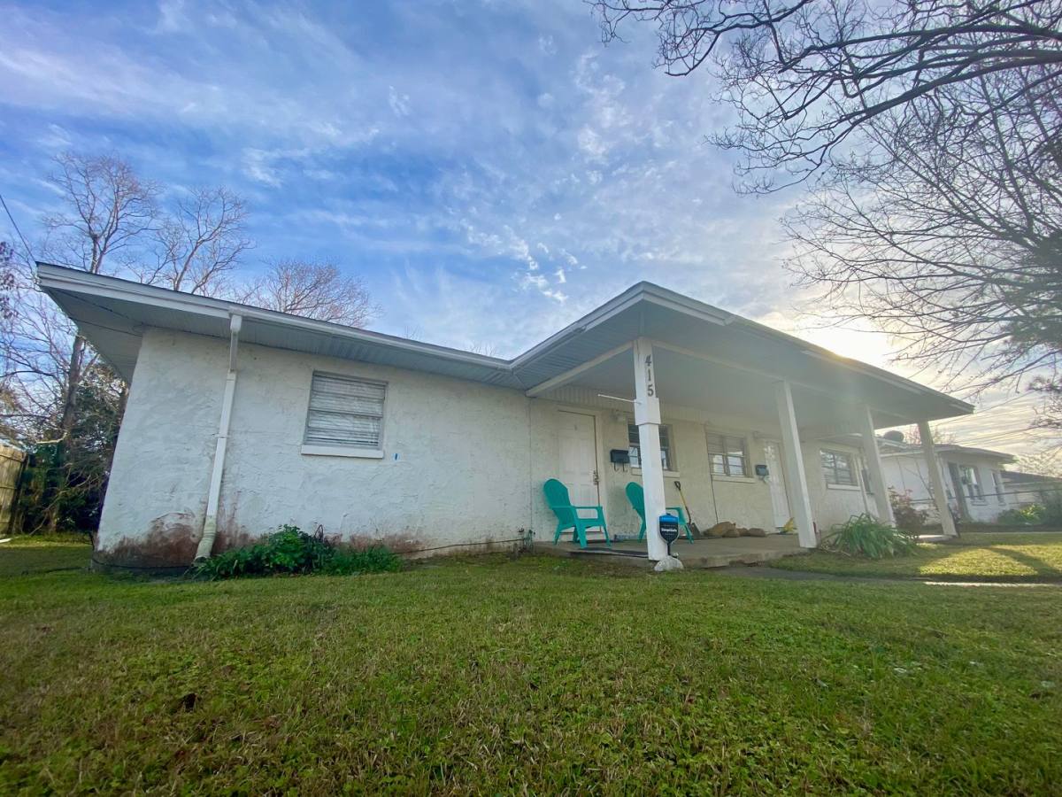 Apartment for rent at 415 Romana, Pensacola, FL 32502