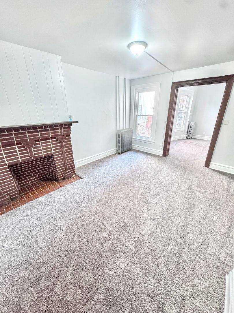 Apartment for rent at 1620-1 2 W Chew St, Allentown, PA 18102