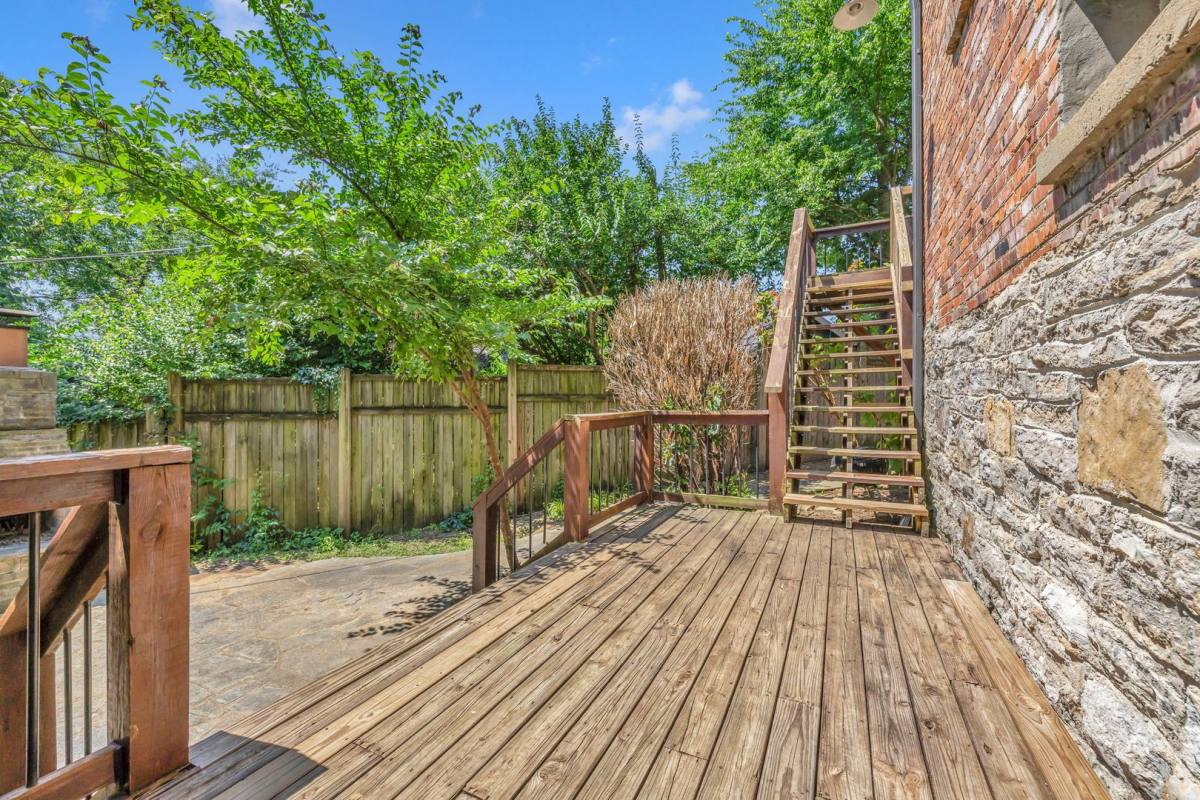 House for rent at 520 32nd Ave S, Nashville, TN 37212