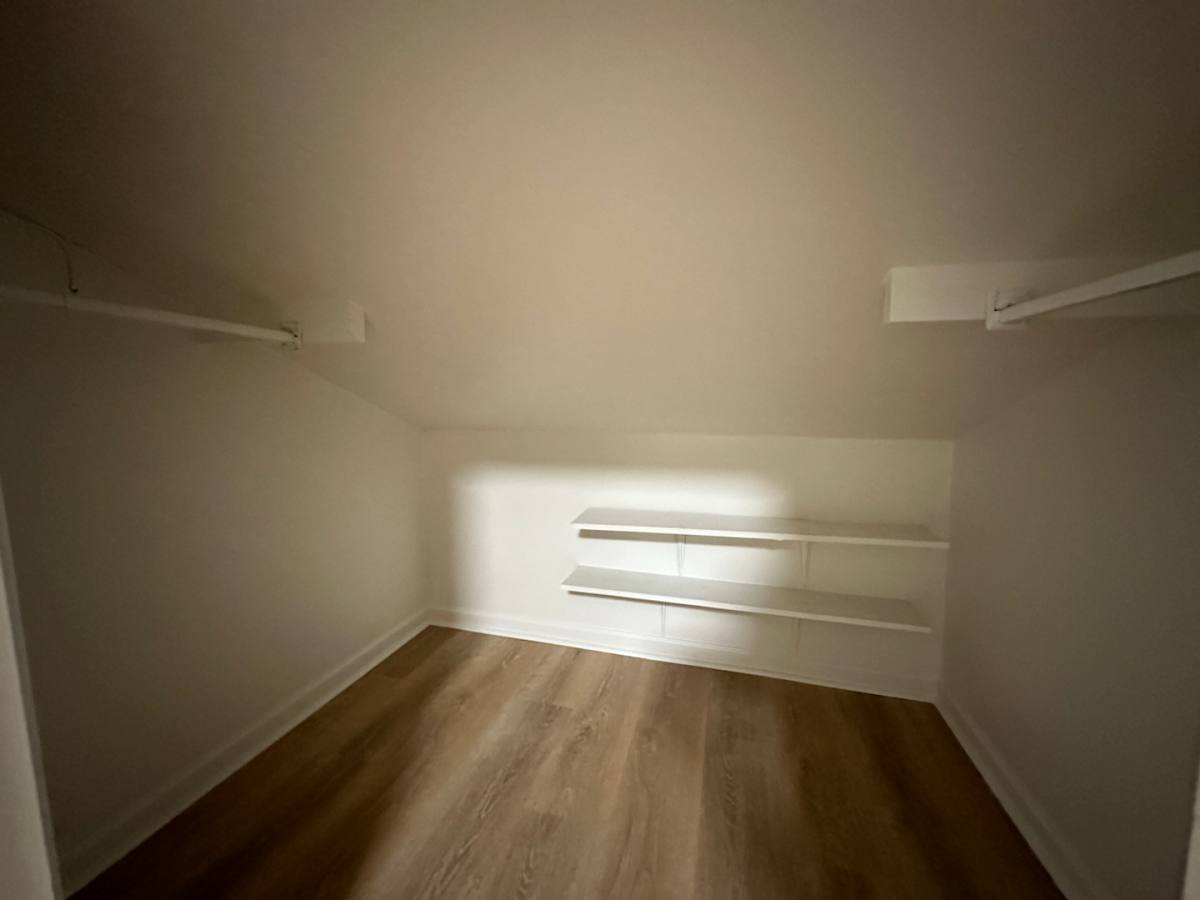 Apartment for rent at 1632 Fourth St, New Orleans, LA 70115