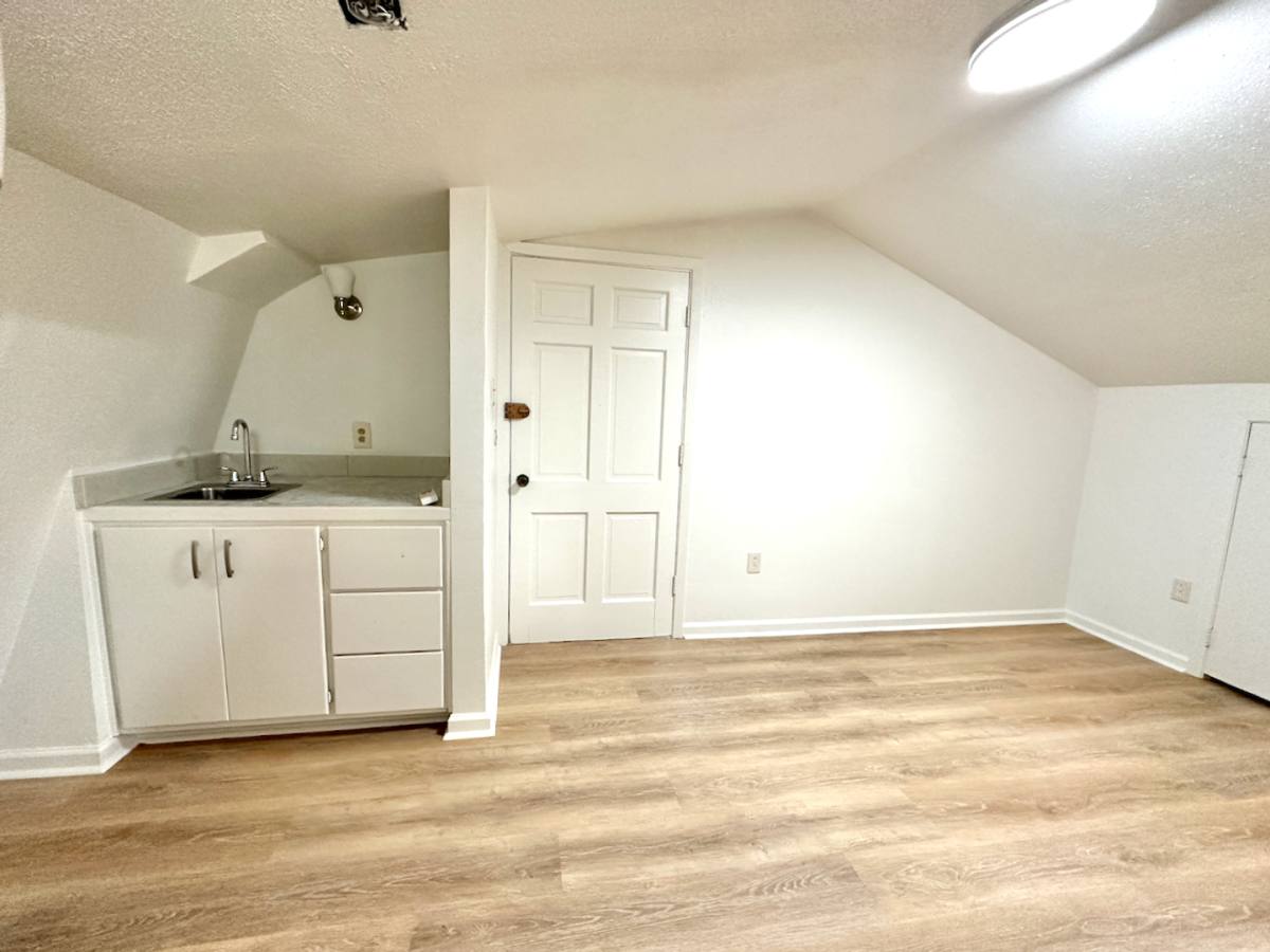 Apartment for rent at 1632 Fourth St, New Orleans, LA 70115