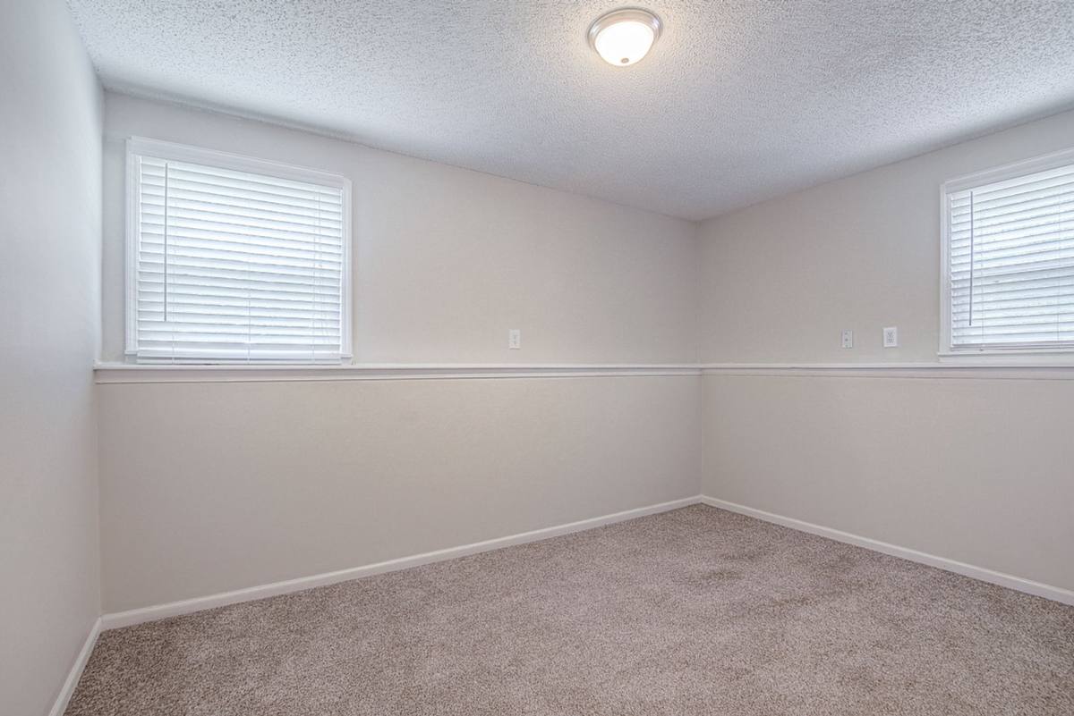 Apartment for rent at 2941-3057 Eaton St, Kansas City, KS 66103
