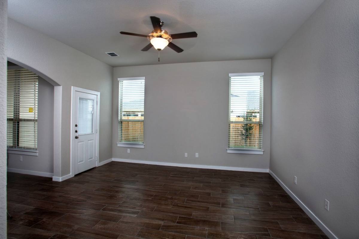 Townhouse for rent at 112 Lakeview Court, Kyle, TX 78640