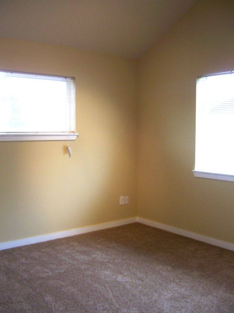 Apartment for rent at 5739 Fallbrook Lane, Ferndale, WA 98248