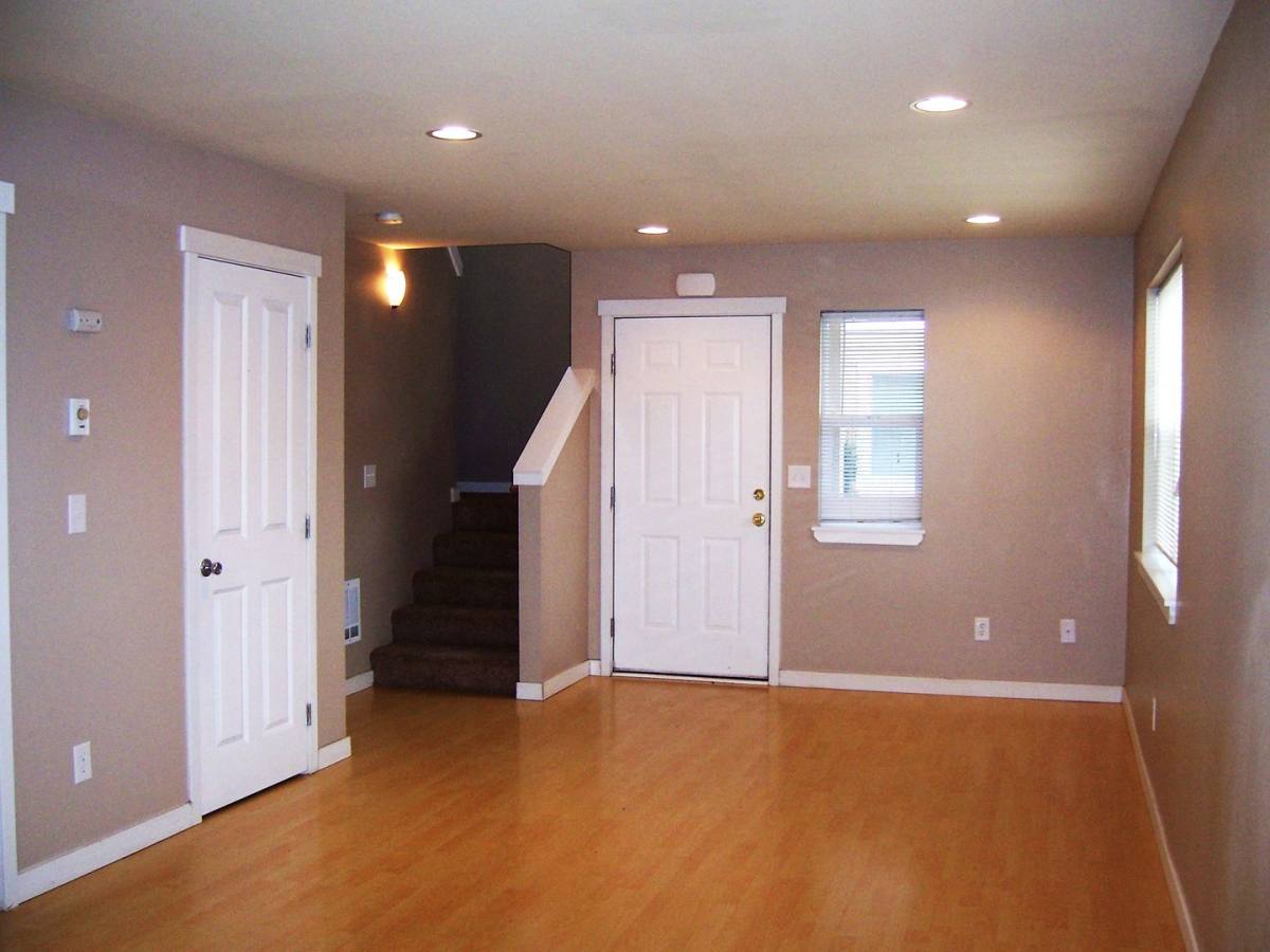 Apartment for rent at 5739 Fallbrook Lane, Ferndale, WA 98248