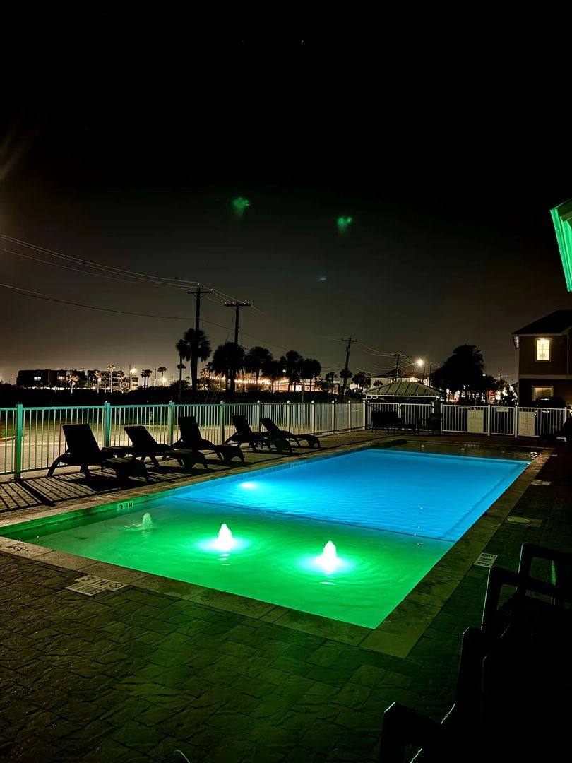 Townhouse for rent at 14310 Ridley Way, Corpus Christi, TX 78418