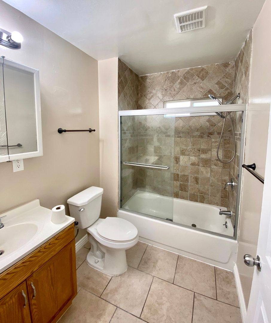 House for rent at 2712 Cutting Blvd, Richmond, CA 94804