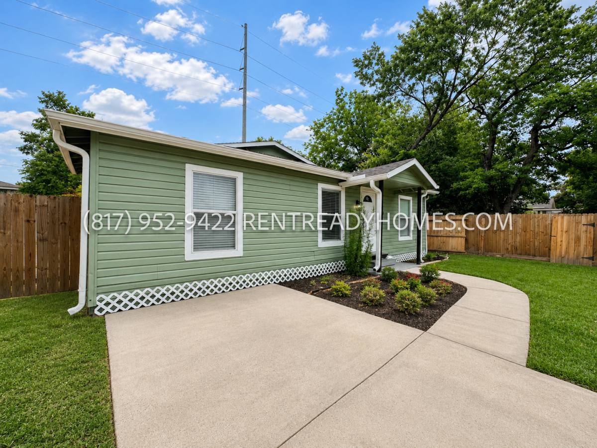 House for rent at 6301 Iron Rock Ave, Houston, TX 77087