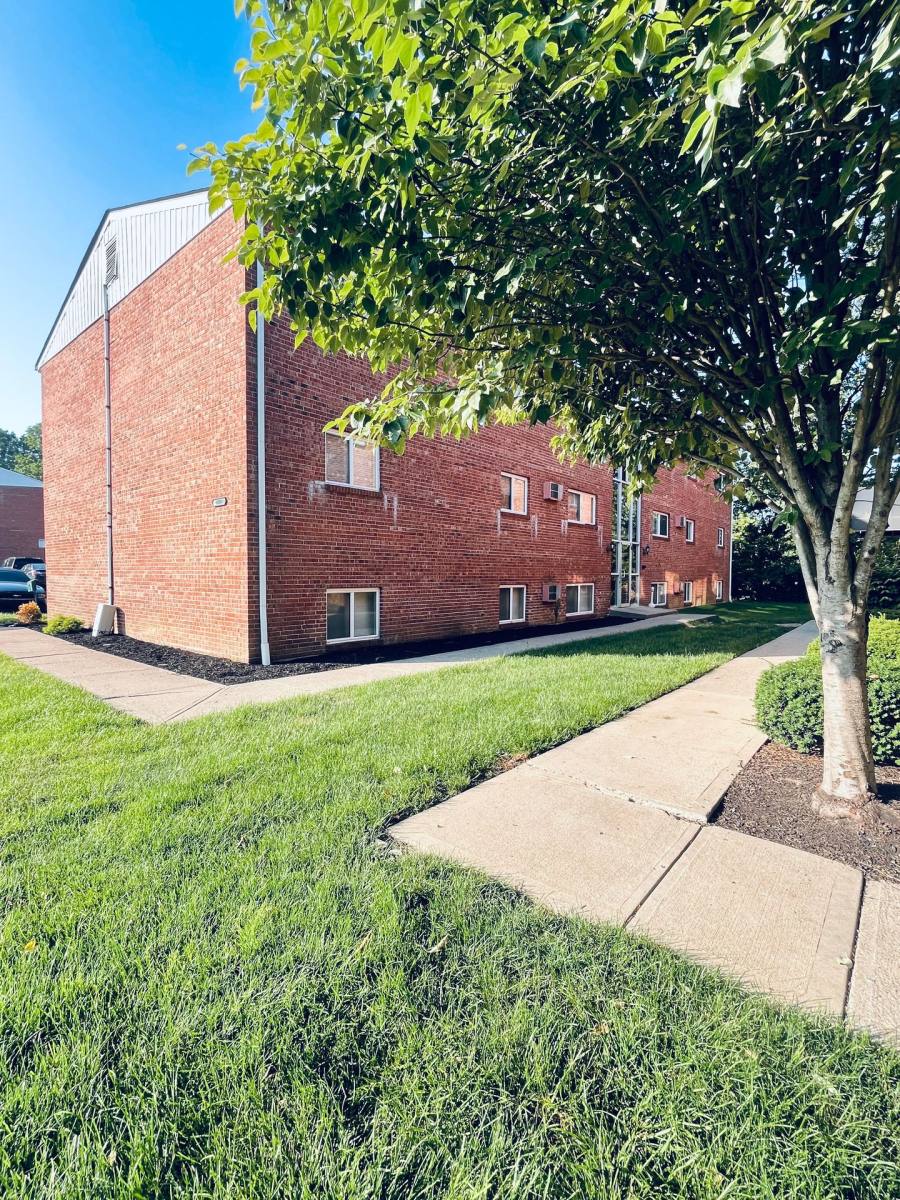 Apartment for rent at 1001-1101 Edgecombe Dr, Milford, OH 45150
