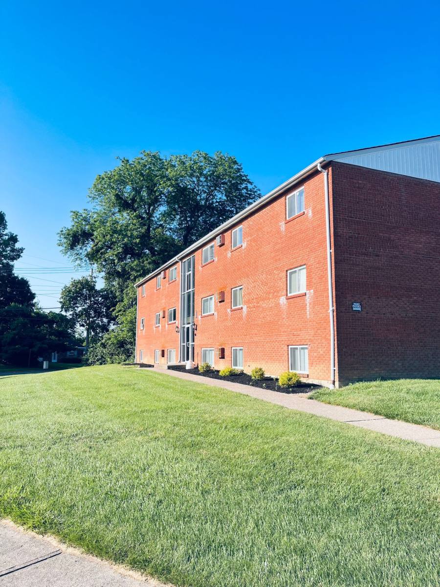 Apartment for rent at 1001-1101 Edgecombe Dr, Milford, OH 45150