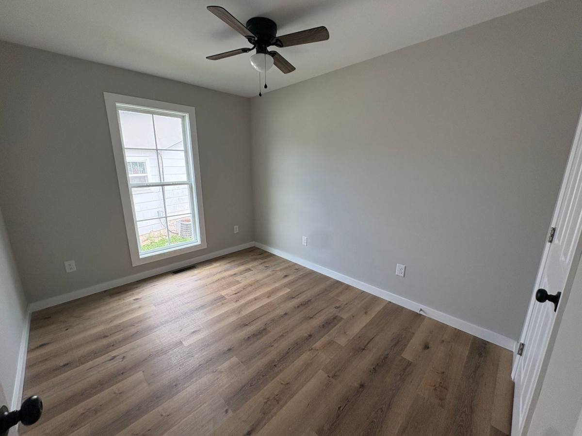 House for rent at 1530 Kenton St, Bowling Green, KY 42103