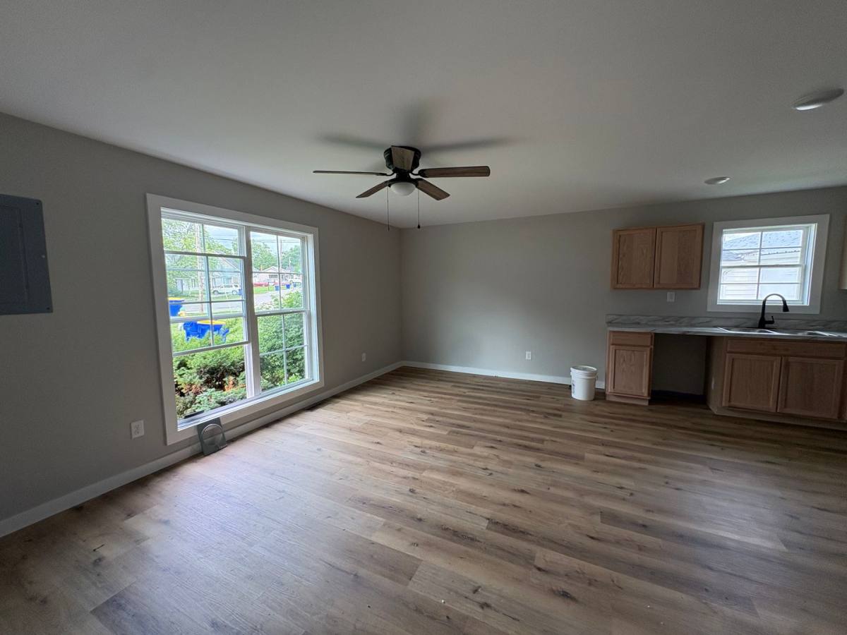 House for rent at 1530 Kenton St, Bowling Green, KY 42103