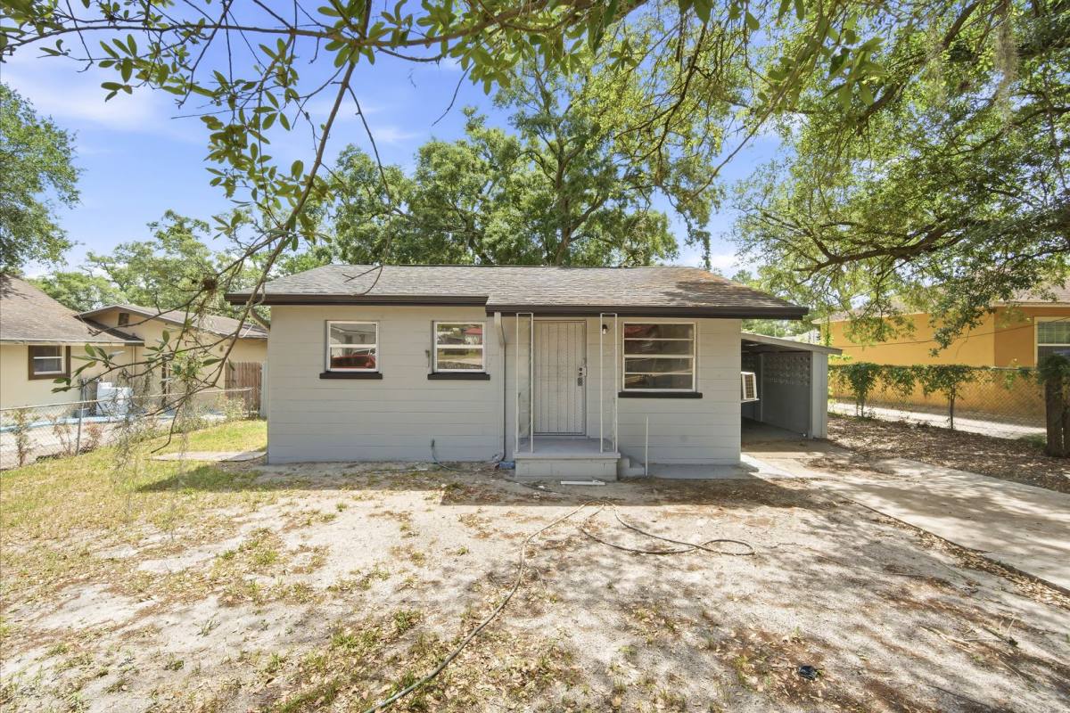 House for rent at 6209 N 43rd St, Tampa, FL 33610