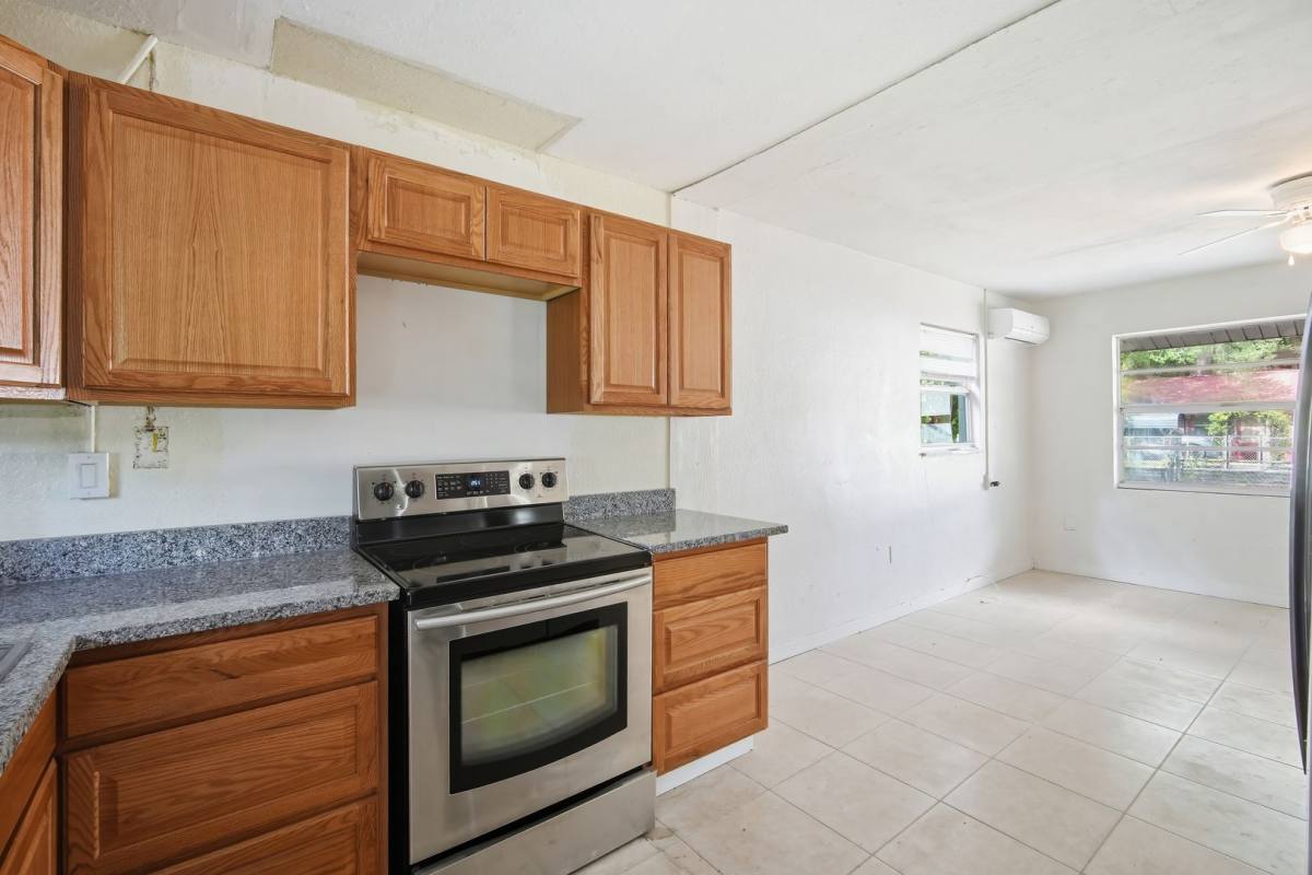 House for rent at 6209 N 43rd St, Tampa, FL 33610