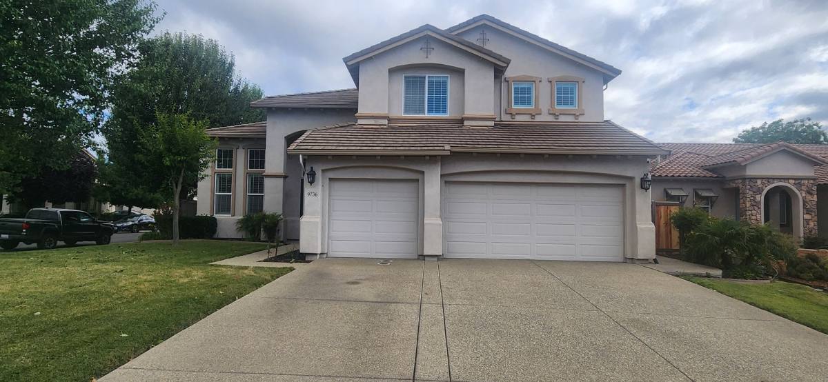 House for rent at 9736 Country Falls Lane, Elk Grove, CA 95757