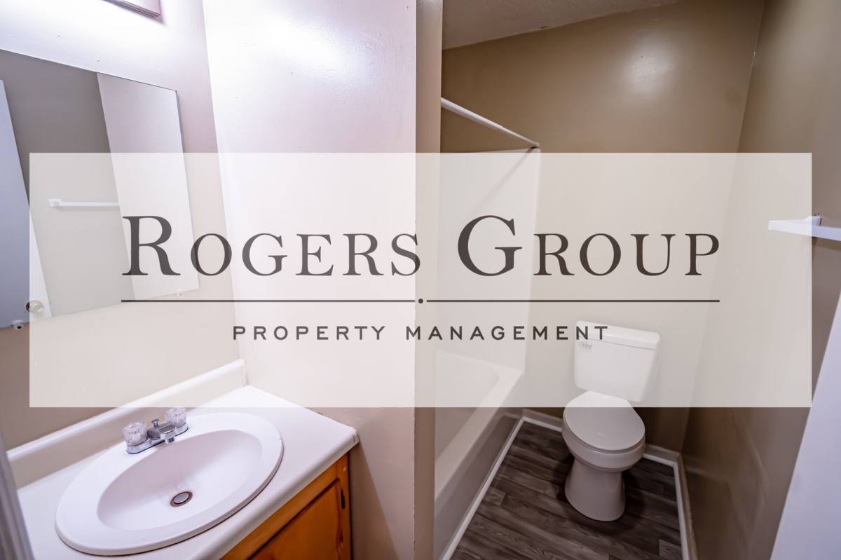 Apartment for rent at 1027-1029 Maple St, Henderson, NC 27536