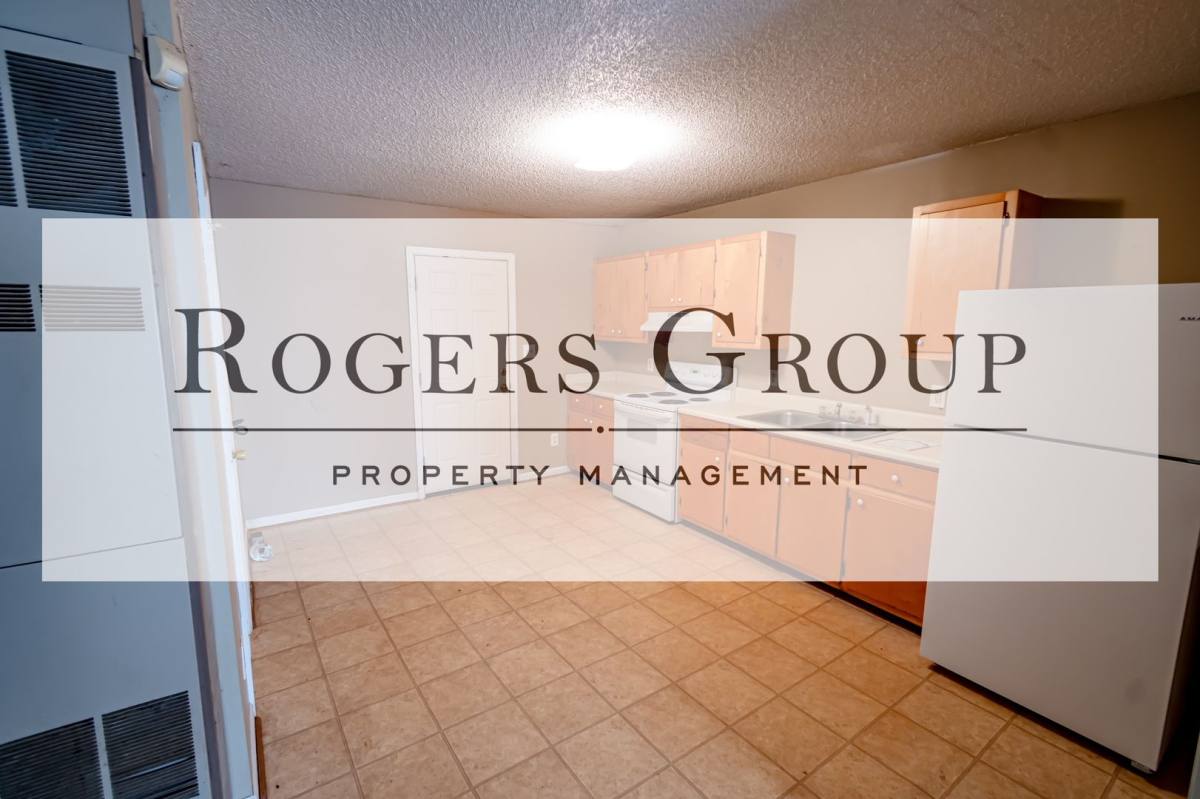 Apartment for rent at 1027-1029 Maple St, Henderson, NC 27536