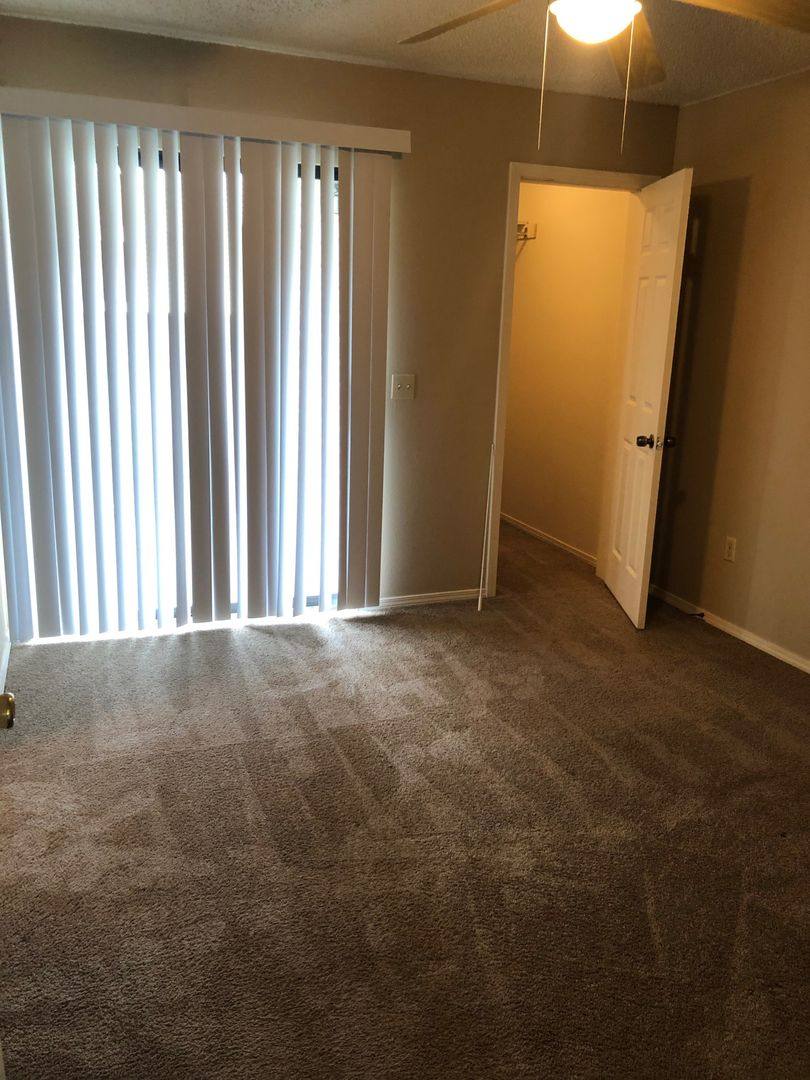 Apartment for rent at 1509 S W End St, Springdale, AR 72764