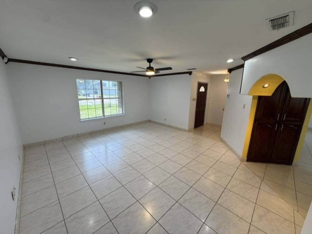 House for rent at 8611 Chris Lane, Laredo, TX 78045