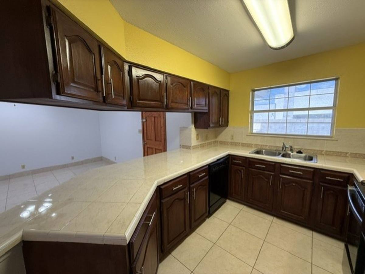 House for rent at 8611 Chris Lane, Laredo, TX 78045