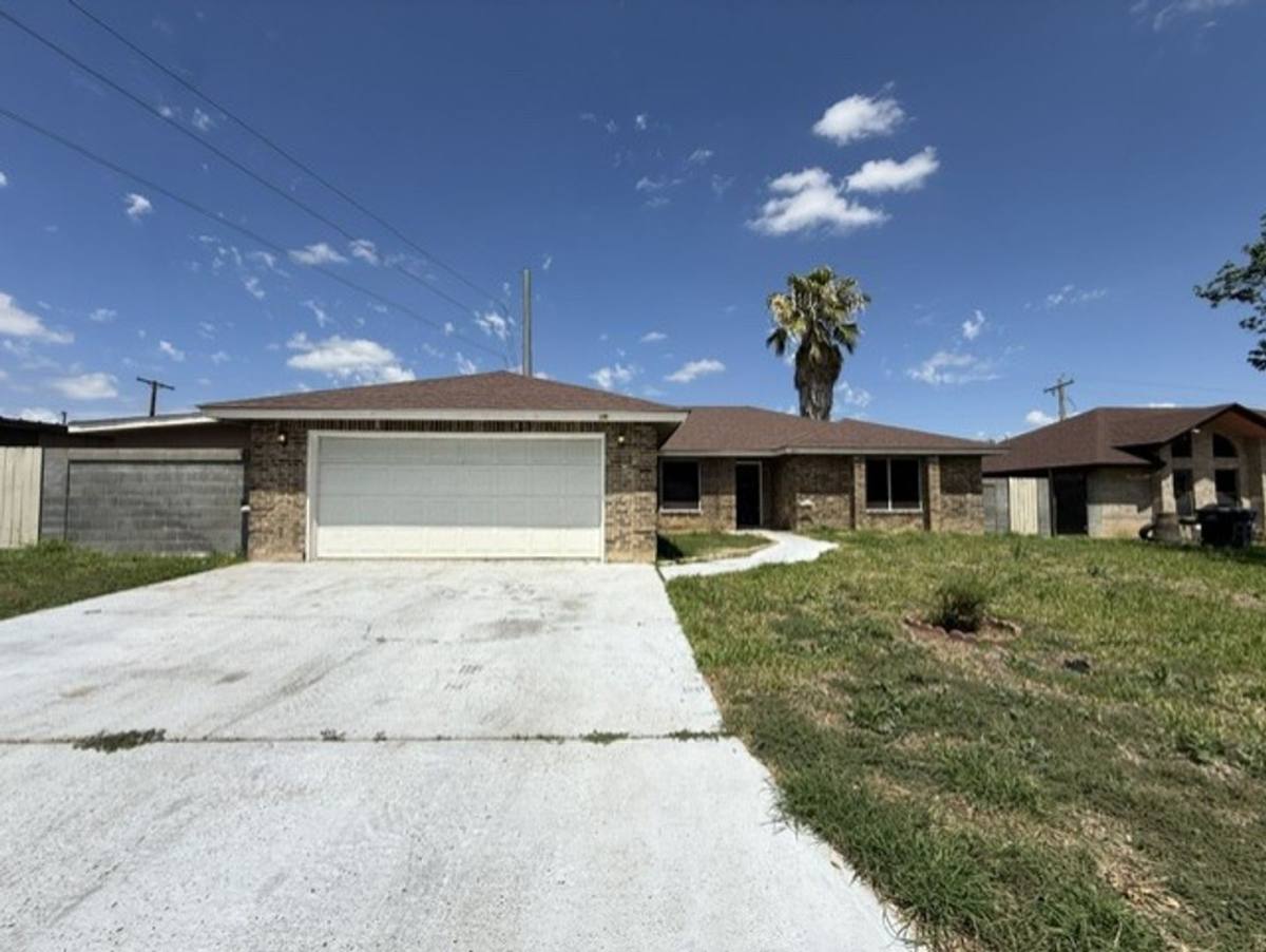 House for rent at 8611 Chris Lane, Laredo, TX 78045
