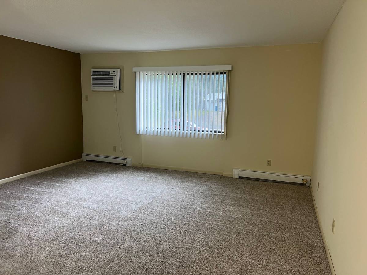 Apartment for rent at 1119 1st Ave N, Sauk Rapids, MN 56379