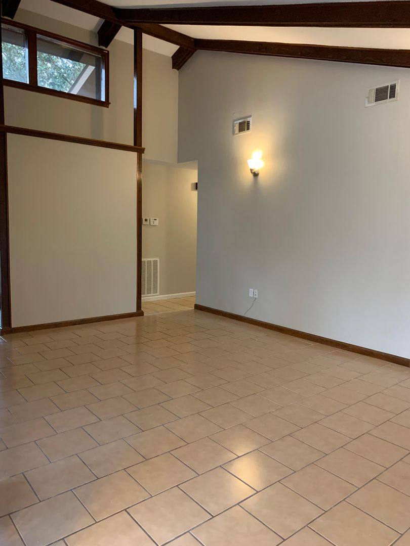 House for rent at 13431 Briargrove Ave, Baton Rouge, LA 70810