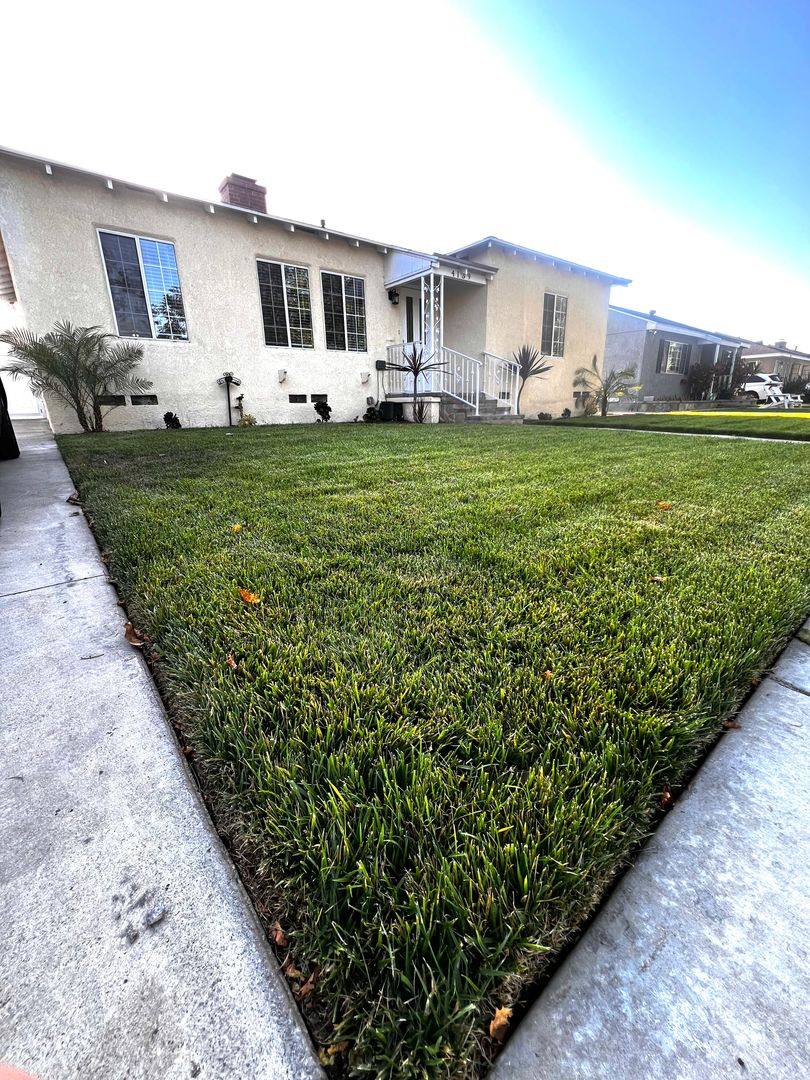 House for rent at 4139 Keever Ave, Long Beach, CA 90807