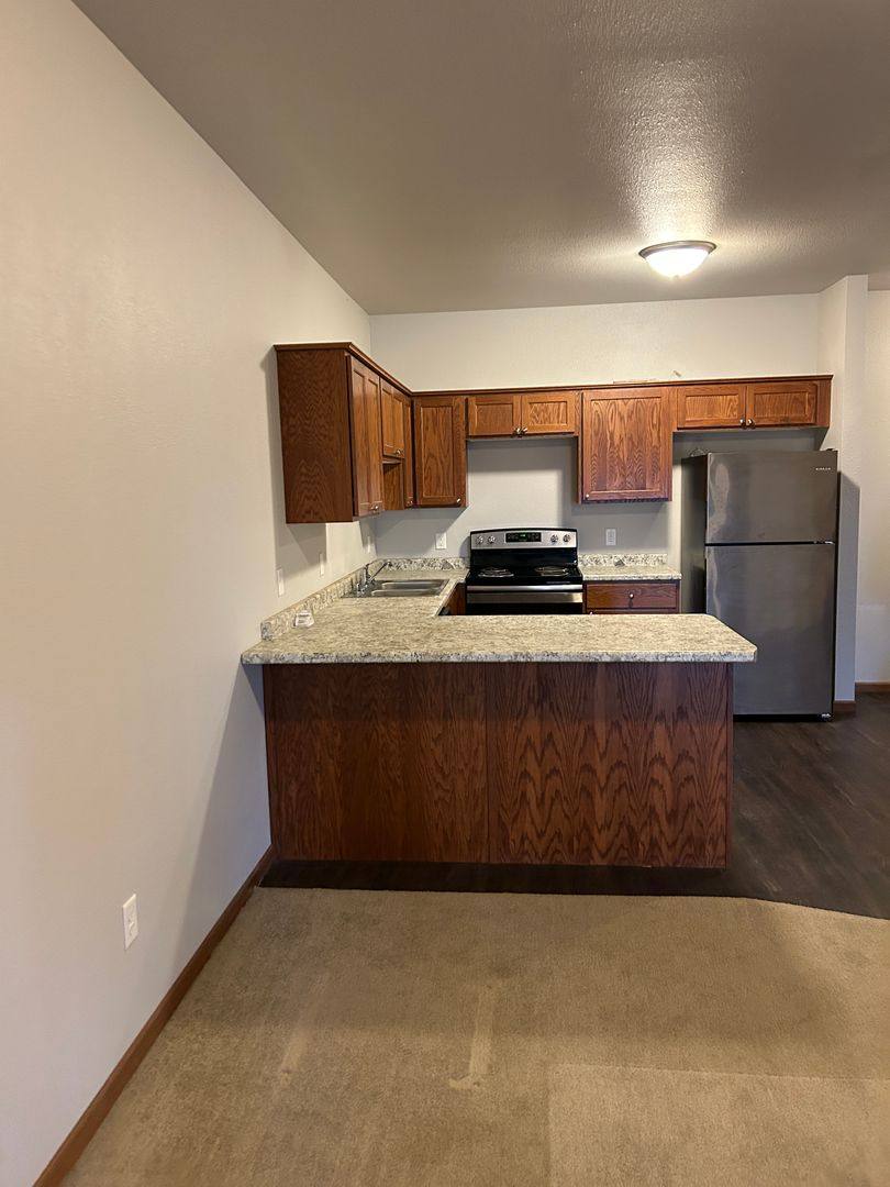 Apartment for rent at 1901 Meridian St, Saint Peter, MN 56082