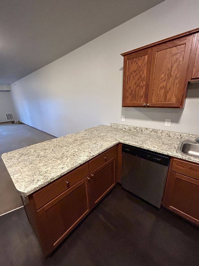 Apartment for rent at 1901 Meridian St, Saint Peter, MN 56082