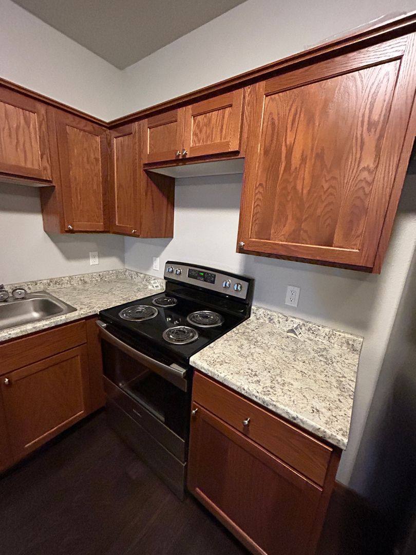 Apartment for rent at 1901 Meridian St, Saint Peter, MN 56082