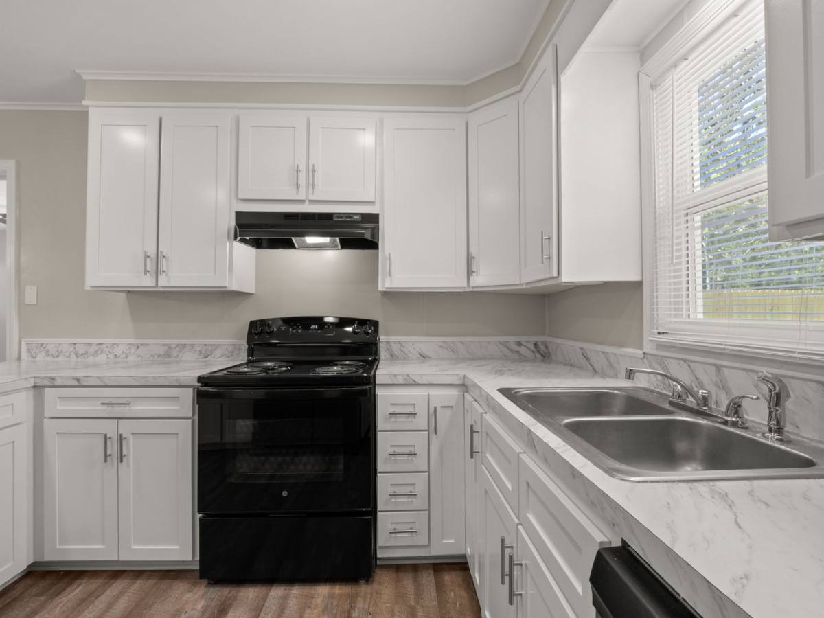 House for rent at 411 Allen St, Deridder, LA 70634