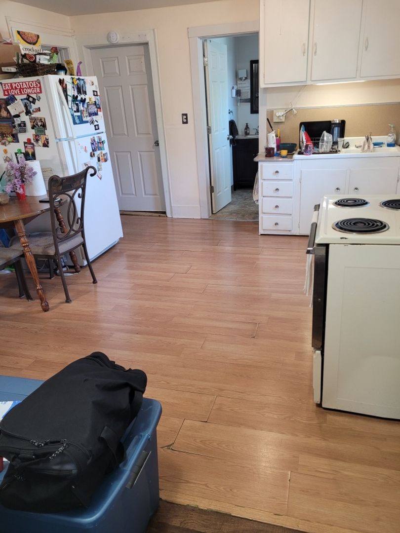 Apartment for rent at 1320 1st St N, Wisconsin Rapids, WI 54494