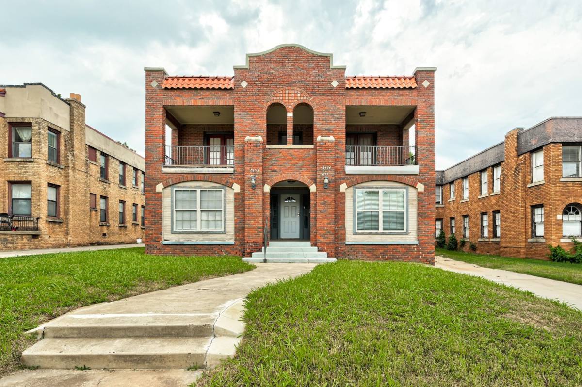 Apartment for rent at 817 E Dr, Oklahoma City, OK 73105