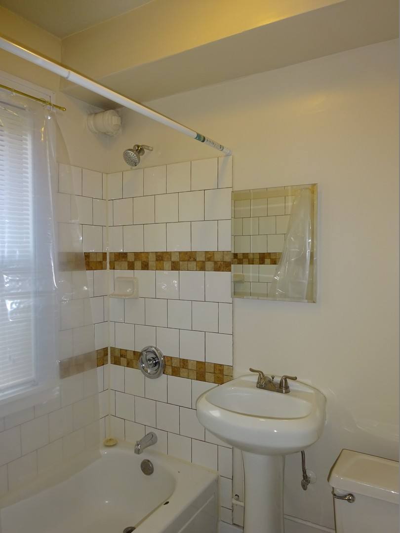 Apartment for rent at 1706 Stevens Ave S, Minneapolis, MN 55403