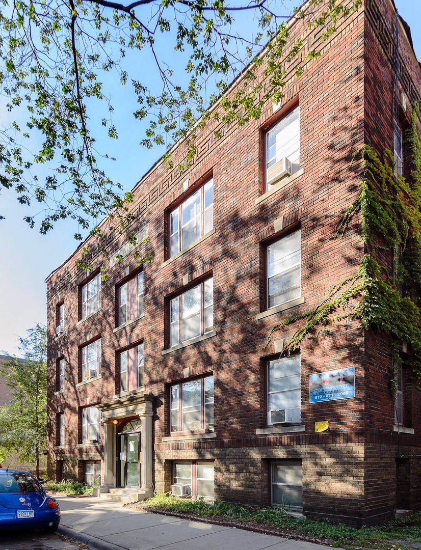 Apartment for rent at 1706 Stevens Ave S, Minneapolis, MN 55403