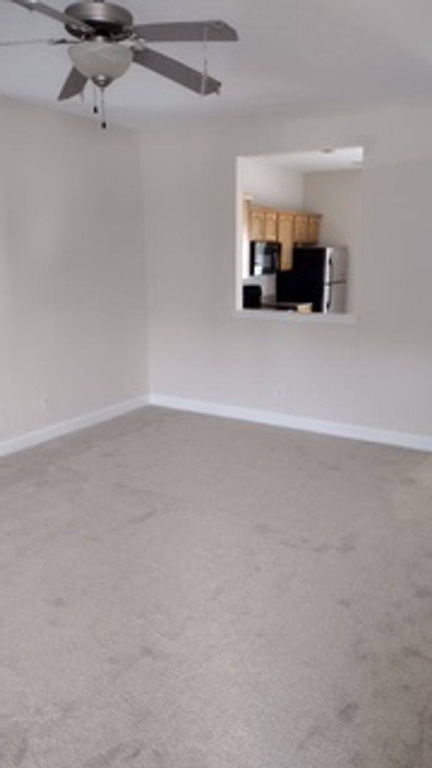 Townhouse for rent at 1600 Wards Ferry Rd #104, Lynchburg, VA 24502