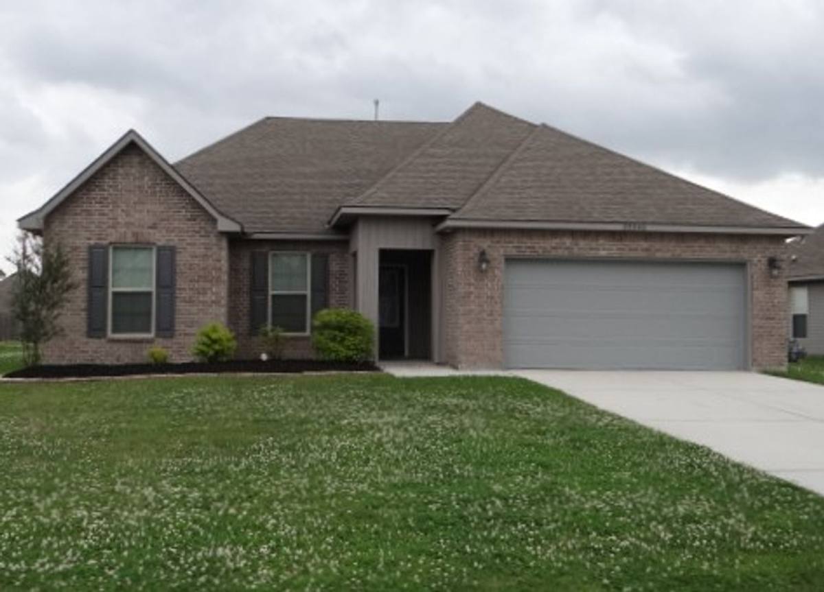 House for rent at 23340 Ruger Dr, Denham Springs, LA 70726