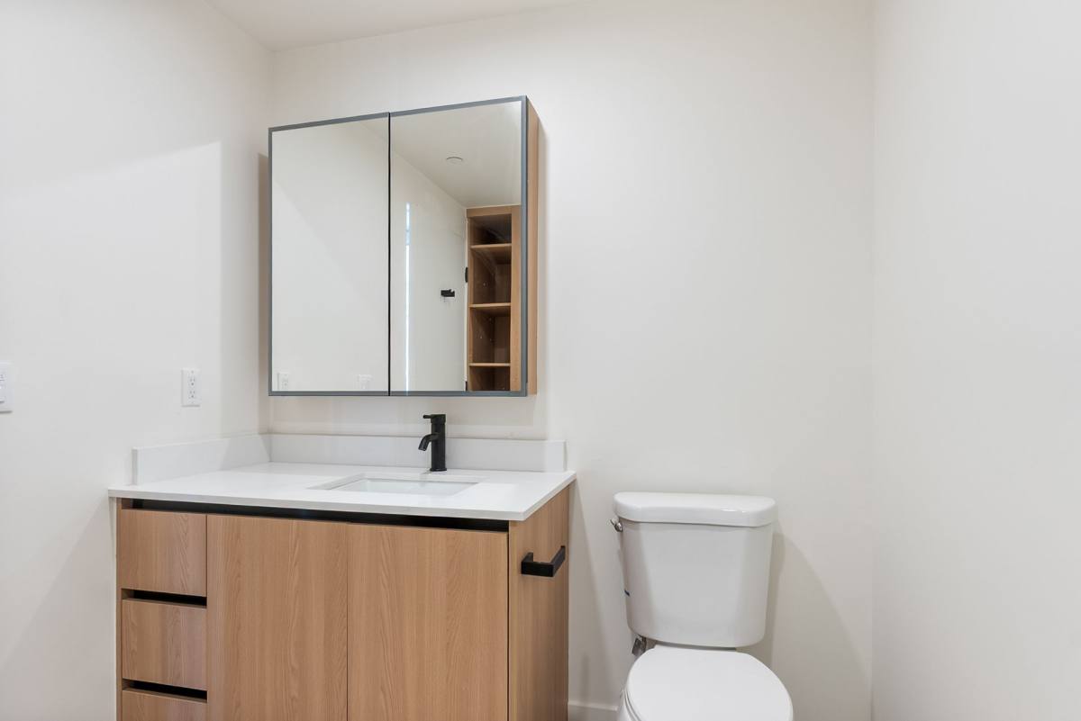 Apartment for rent at 1124 S Normandie Ave, Los Angeles, CA 90006