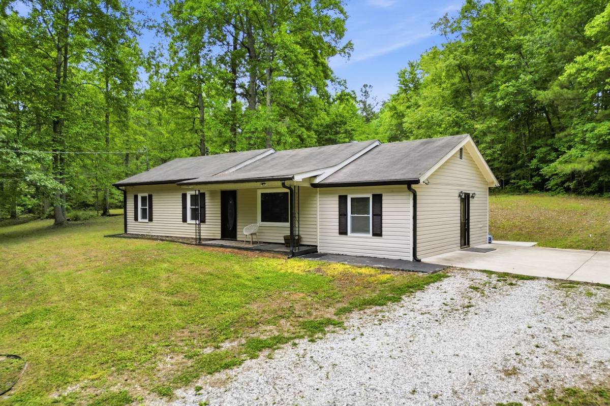 House for rent at 285 Cline Valley Place, Canton, GA 30114