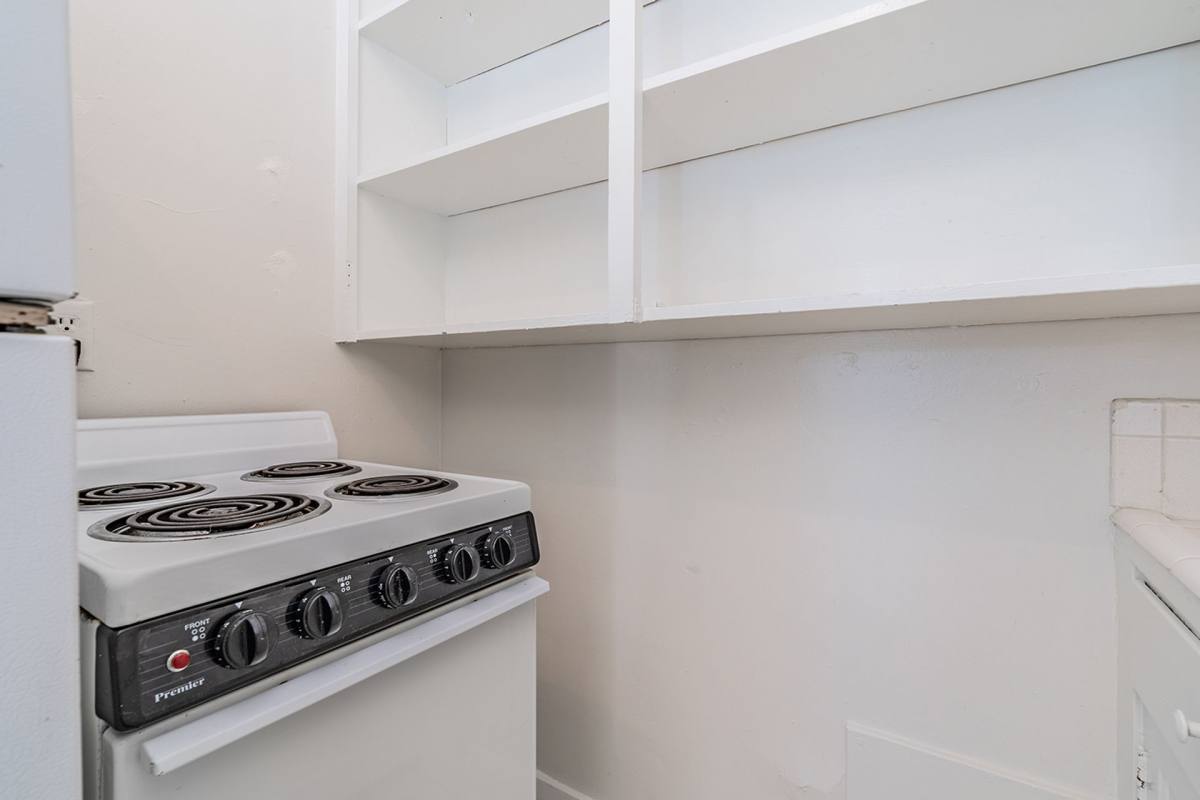 Apartment for rent at 124 W Garfield, Seattle, WA 98119